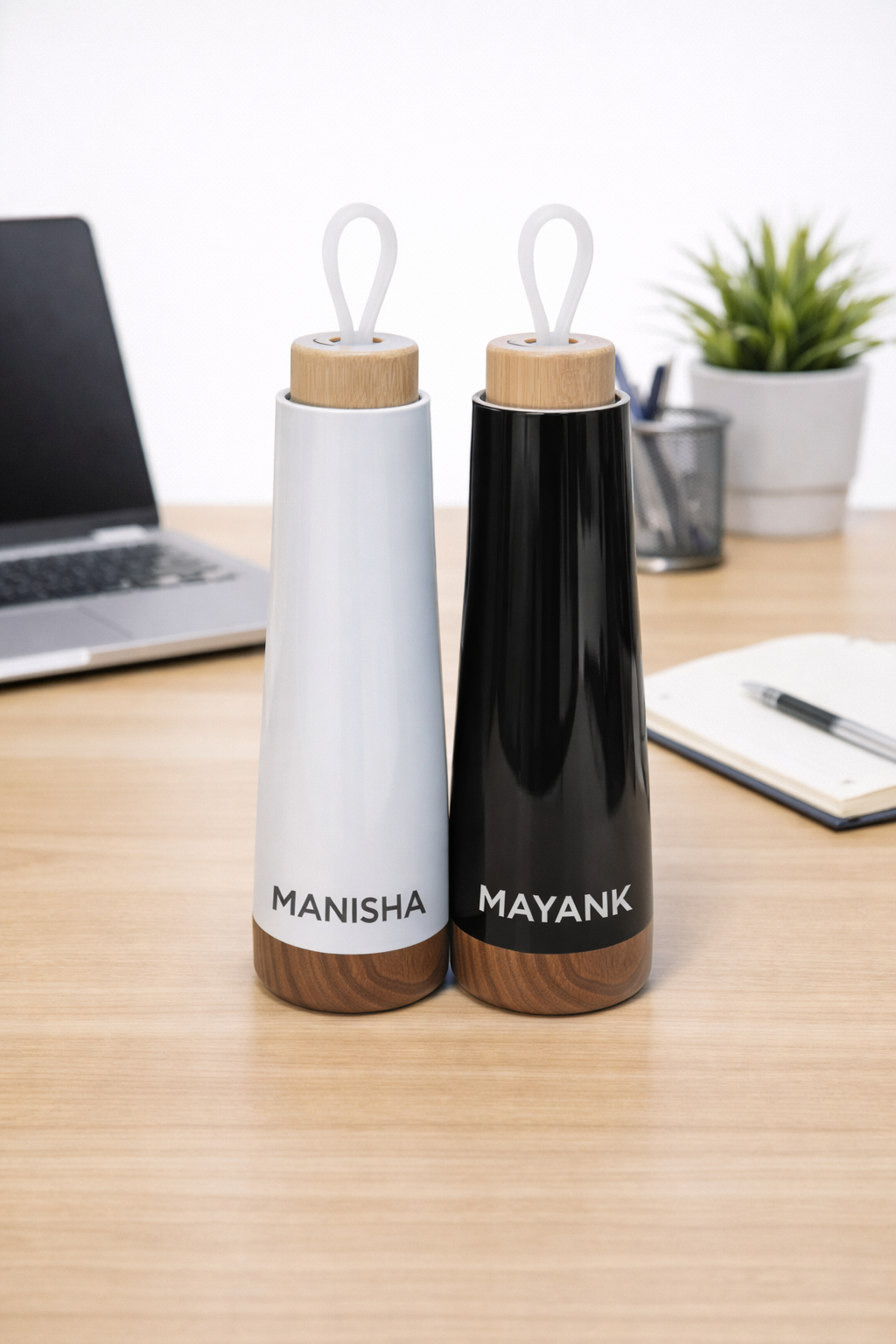 Combo of fantastic Hot n Cold White & Black Water bottle