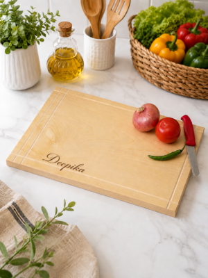 Personalized Wooden Chopping Board in Rubber Wood with Name Engraving